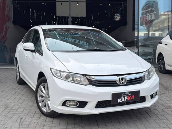 HONDA CIVIC 2.0 LXR 16V FLEX 4P AUTOMÁTICO HONDA CIVIC 2.0 LXR 16V FLEX 4P AUTOMÁTICO